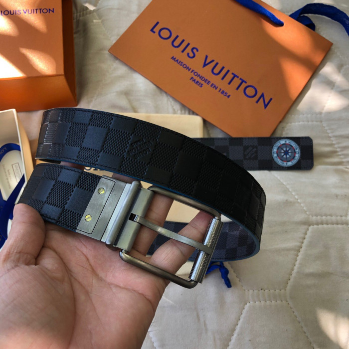 Loui Vuitto Belt-4CM