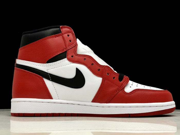 Air Jordan 1 Retro High OG "Chicago" 555088-101