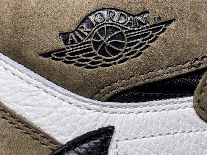 Travis Scott x Air Jordan 1 Retro High OG ‘Mocha’ – CD4487 100