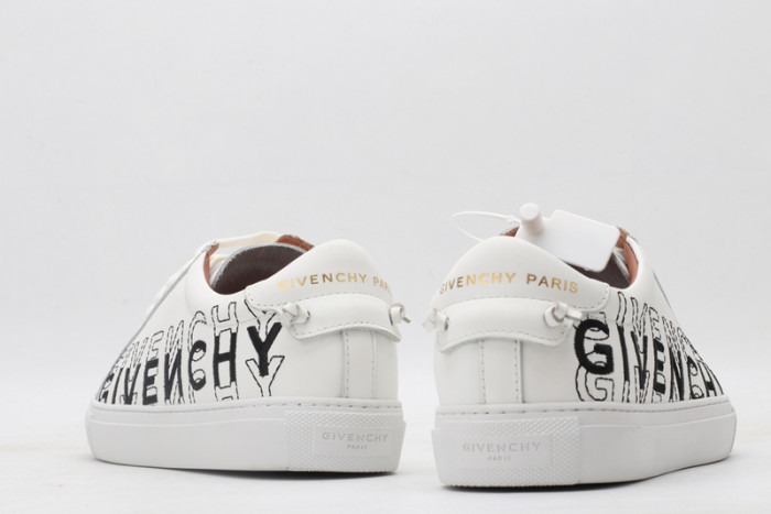 Givench LOW-TOP SNEAKER