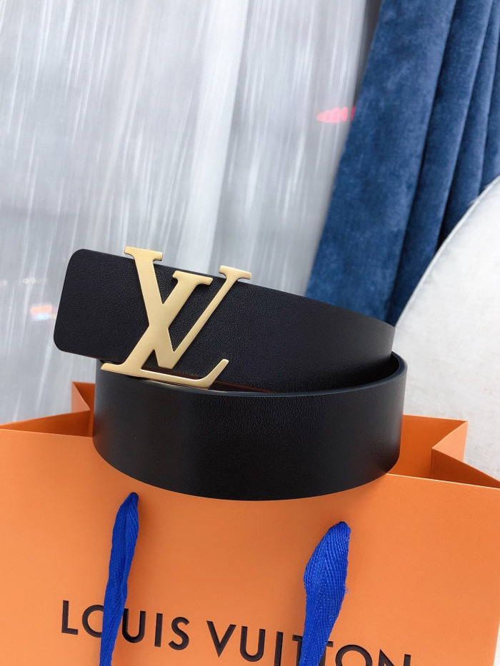 Loui Vuitto Belt-4CM