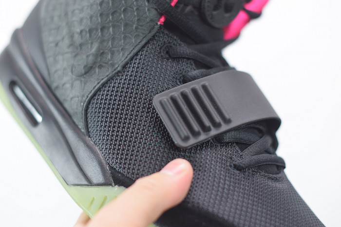 Nike Air Yeezy 2 NRG “Solar Red” 508214-006
