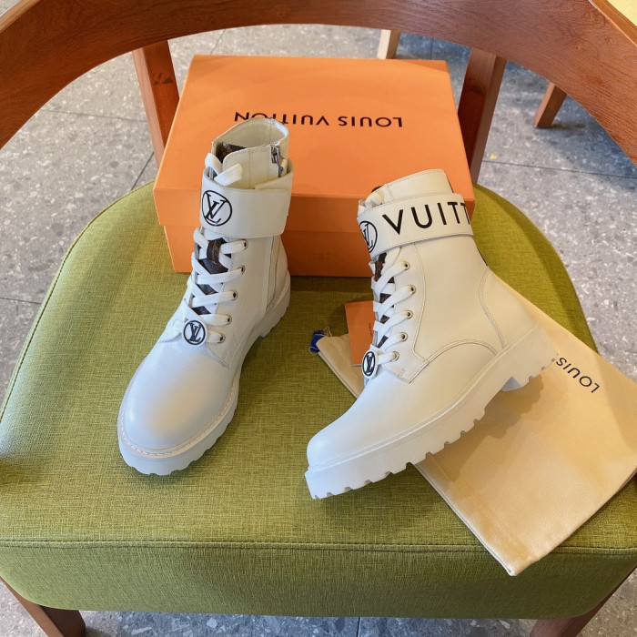 LOUS VUITO BOOTS