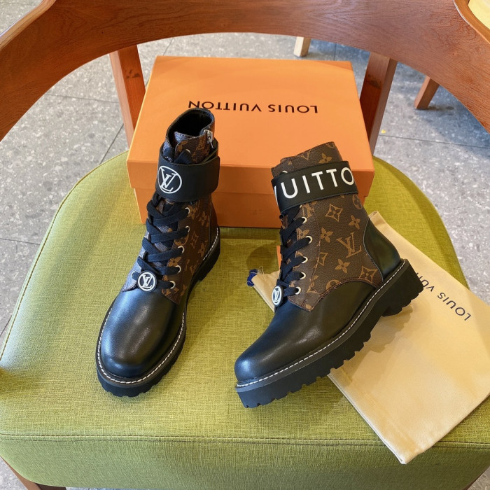 LOUS VUITO BOOTS