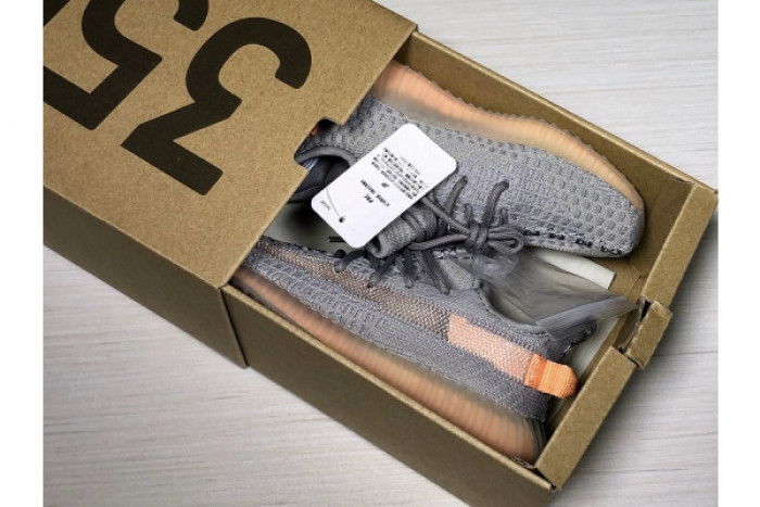 ADIDAS KIDS YEEZY 350 BOOST V2 “TRUE FORM” Kids-EG7492